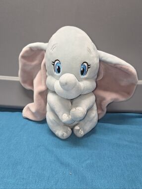 Disney TY Sparkle Dumbo Plush 6"